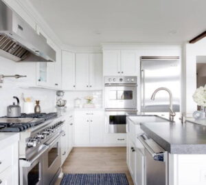 Kitchen with Viking Appliances