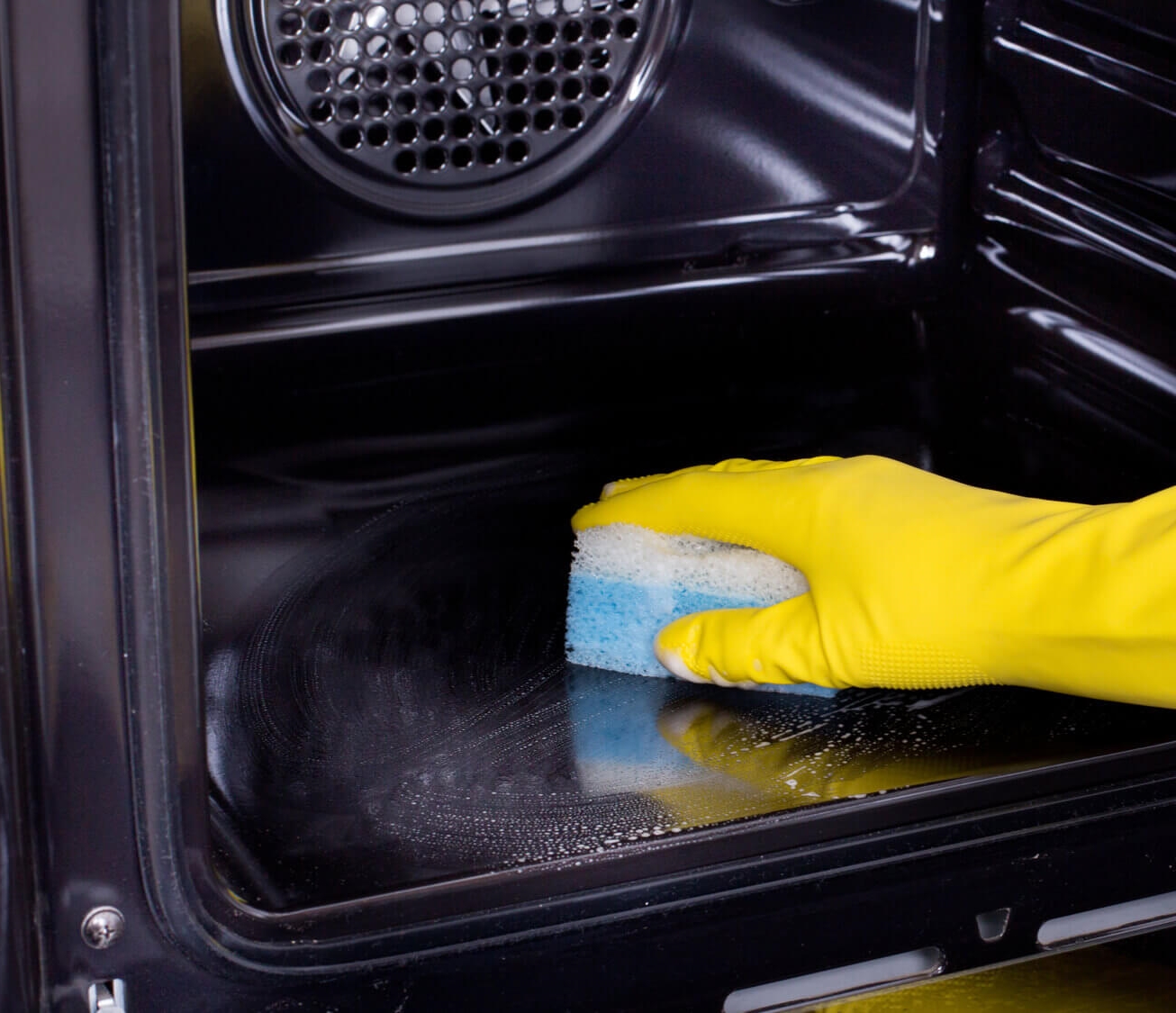 oven surface cleaning